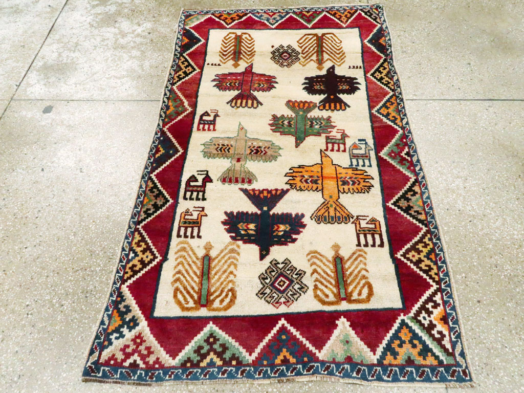 Vintage Persian Gabbeh Rug, No.15597 - Galerie Shabab