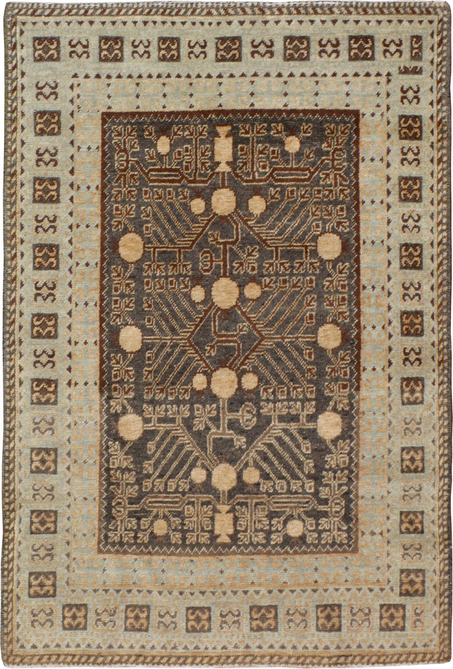 Antique East Turkestan Khotan Rug, No.15599 - Galerie Shabab