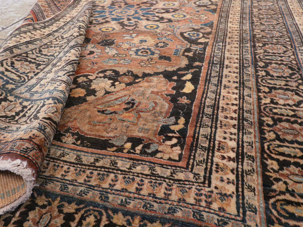 Antique Persian Tabriz Haji Jalili Rug, No.15602 - Galerie Shabab