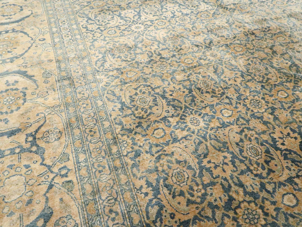 Antique Persian Tabriz Carpet, No.15604 - Galerie Shabab