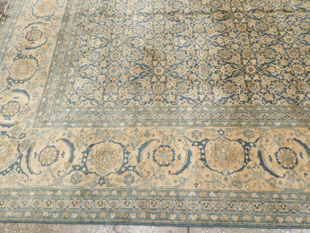 Antique Persian Tabriz Carpet, No.15604 - Galerie Shabab