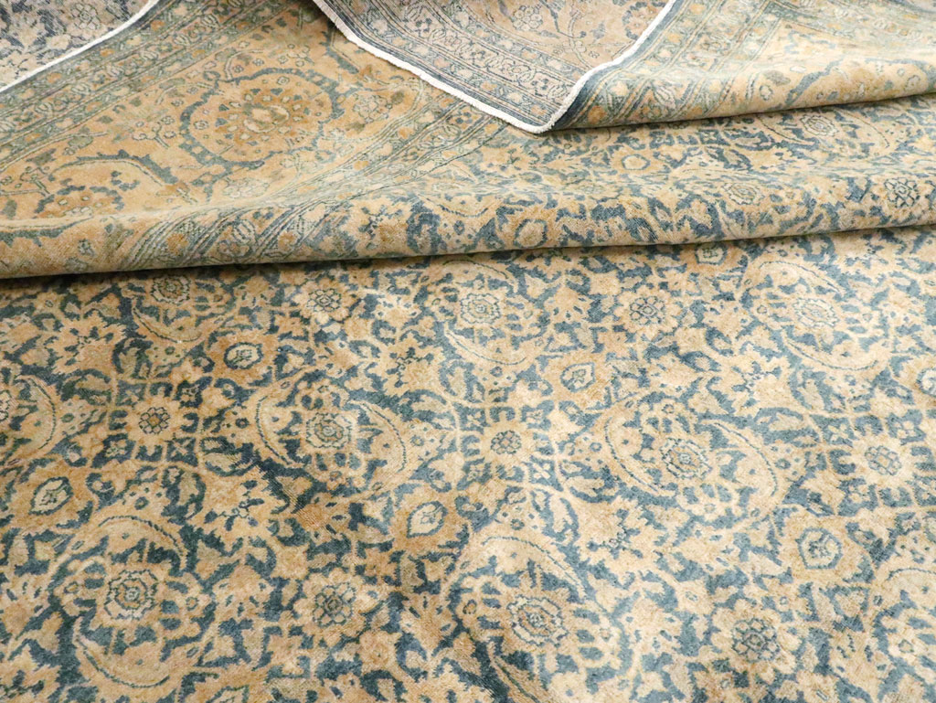 Antique Persian Tabriz Carpet, No.15604 - Galerie Shabab