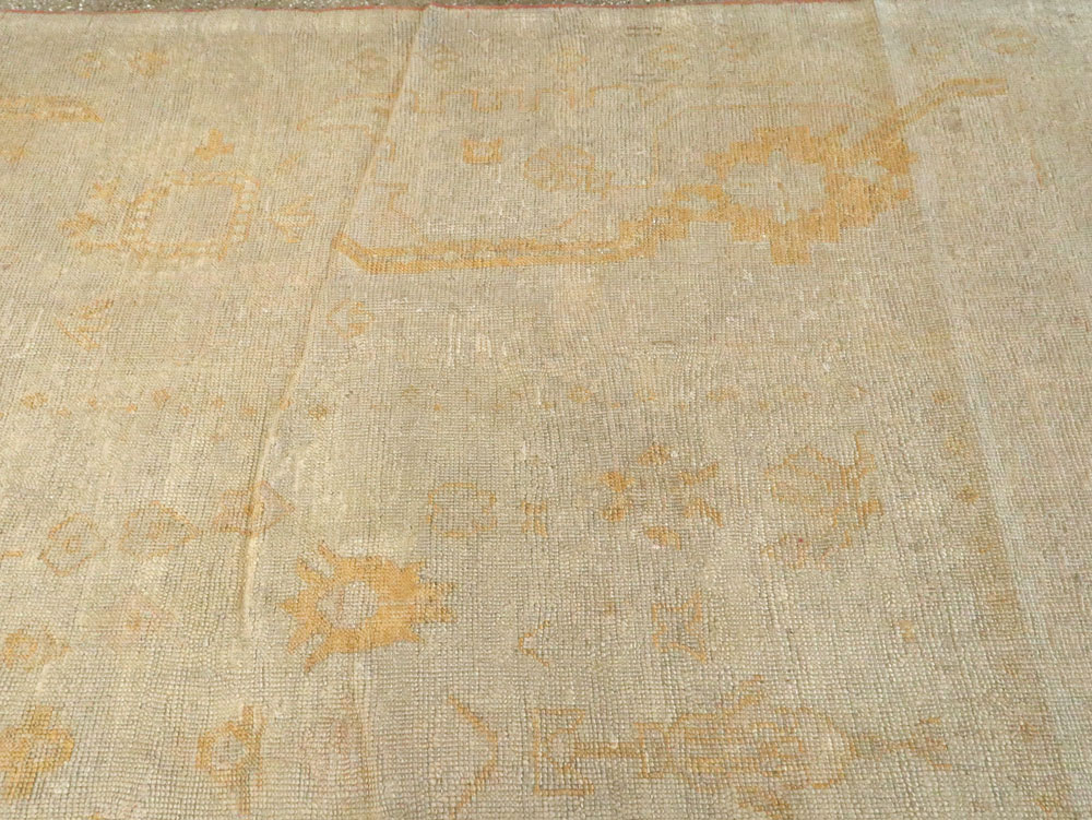Antique Turkish Oushak Oversize Carpet, No.15605 - Galerie Shabab