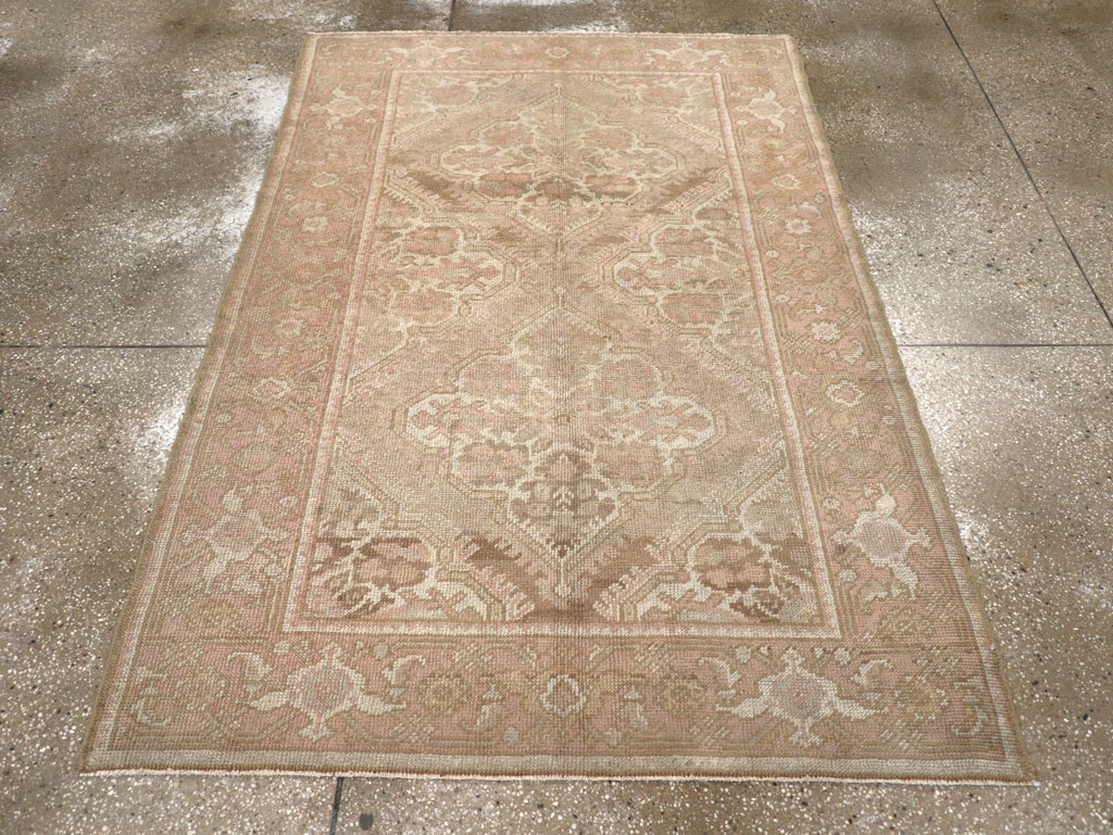 Vintage Turkish Anatolian Rug, No.15609 - Galerie Shabab