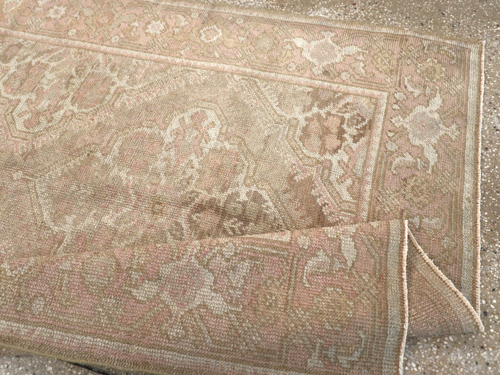 Vintage Turkish Anatolian Rug, No.15609 - Galerie Shabab