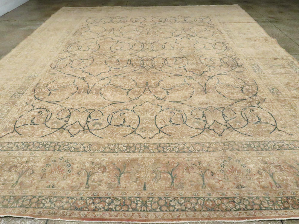 Antique Persian Tabriz Carpet, No.15618 - Galerie Shabab