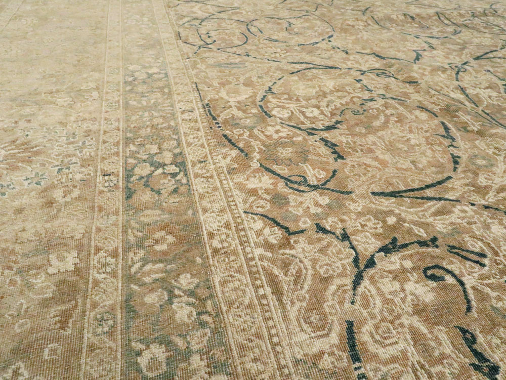 Antique Persian Tabriz Carpet, No.15618 - Galerie Shabab