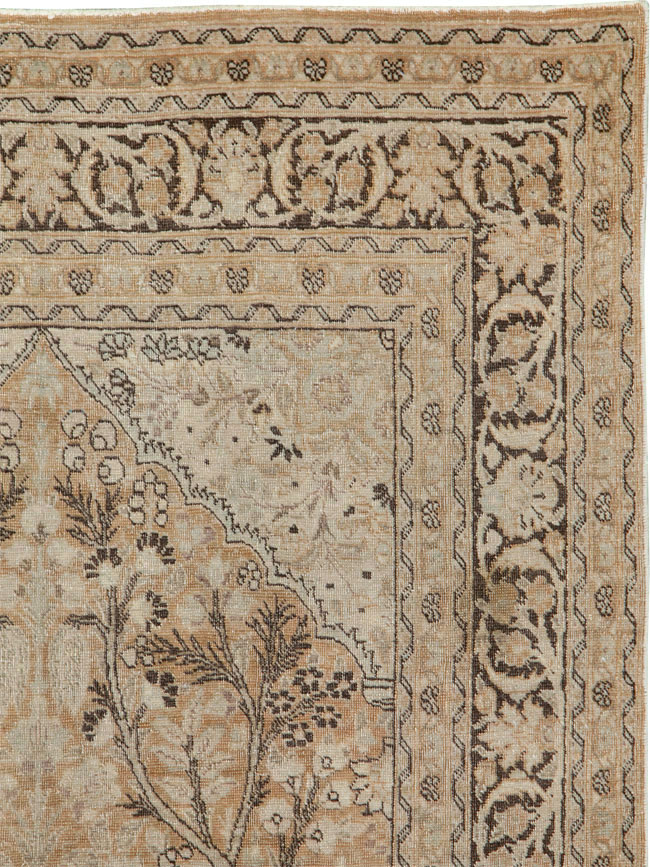 Antique Persian Tabriz Rug, No.15633 - Galerie Shabab