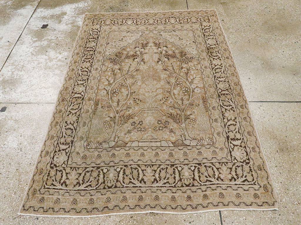 Antique Persian Tabriz Rug, No.15633 - Galerie Shabab