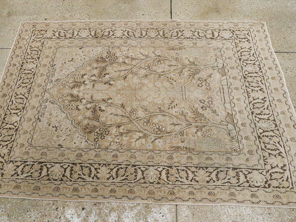 Antique Persian Tabriz Rug, No.15633 - Galerie Shabab