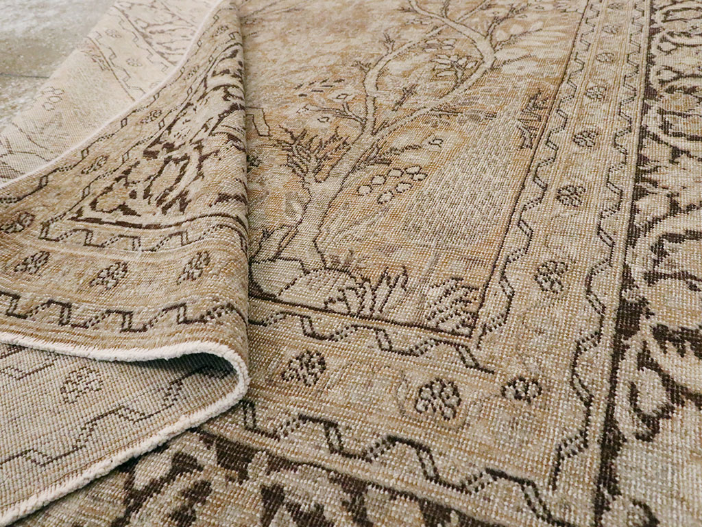 Antique Persian Tabriz Rug, No.15633 - Galerie Shabab