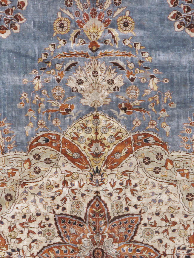 Antique Turkish Herekeh Silk Rug, No.15636 - Galerie Shabab