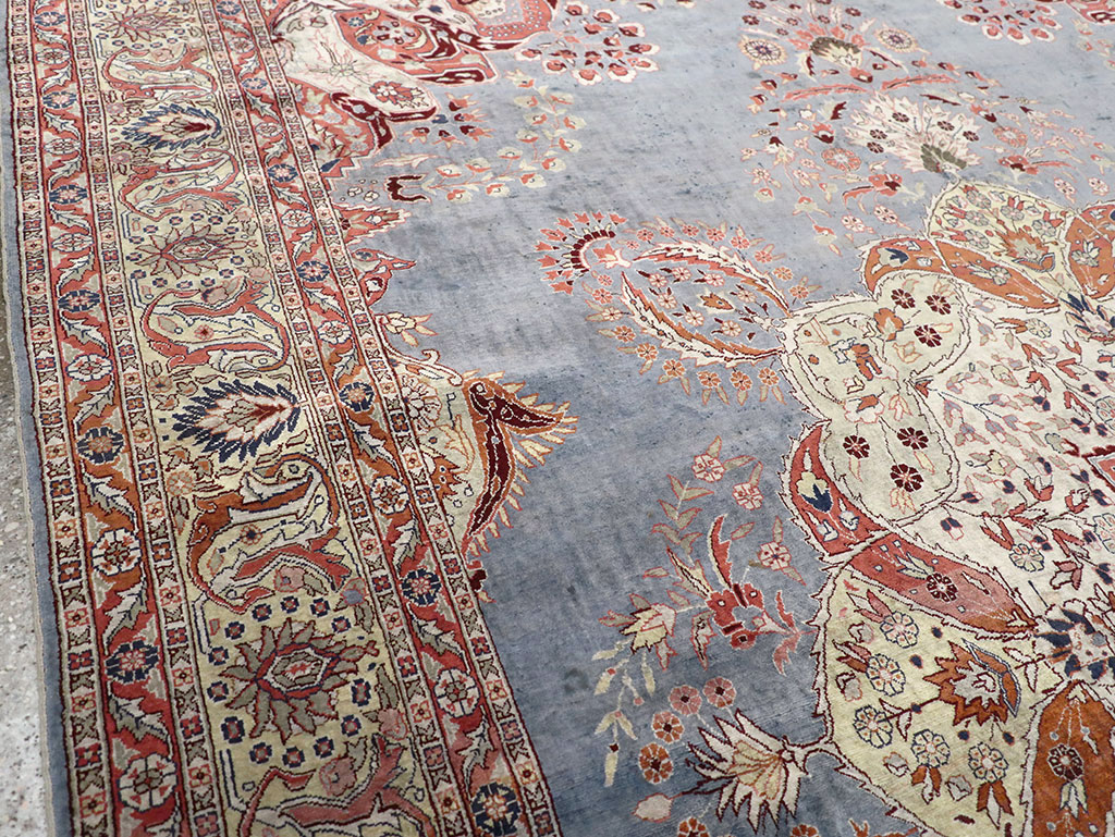 Antique Turkish Herekeh Silk Rug, No.15636 - Galerie Shabab