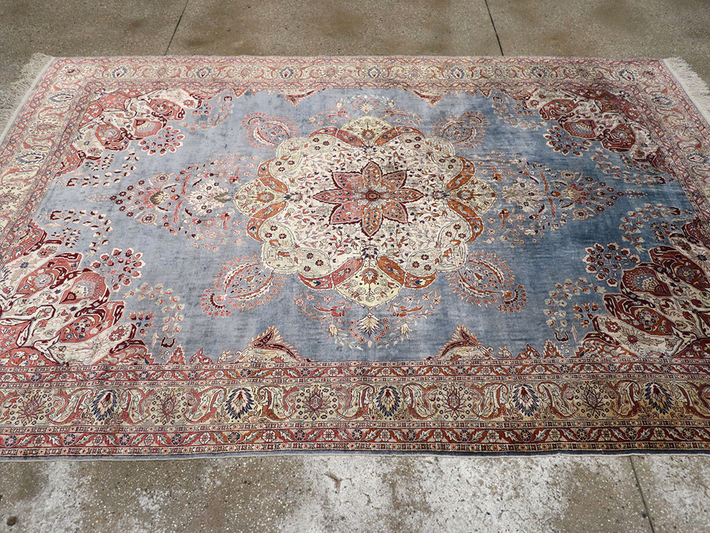 Antique Turkish Herekeh Silk Rug, No.15636 - Galerie Shabab