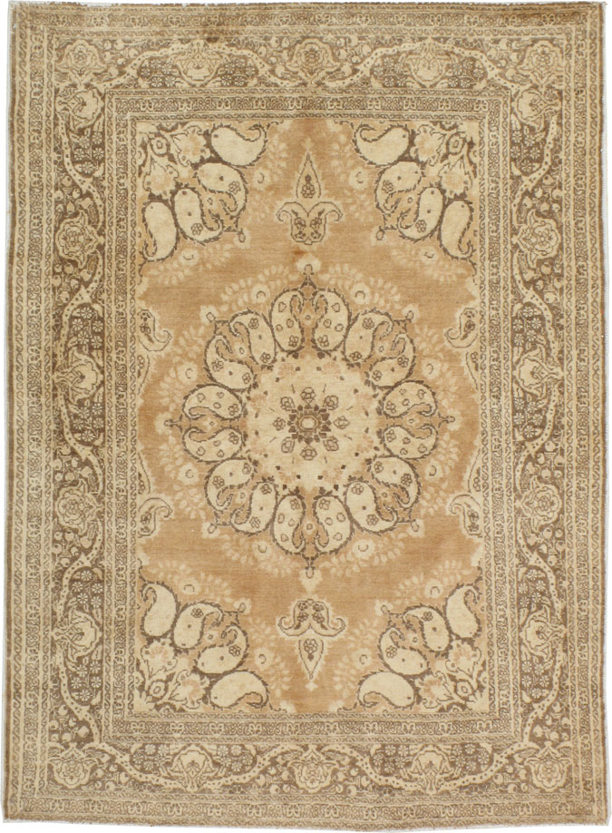Antique Persian Tabriz Rug, No.15641 - Galerie Shabab