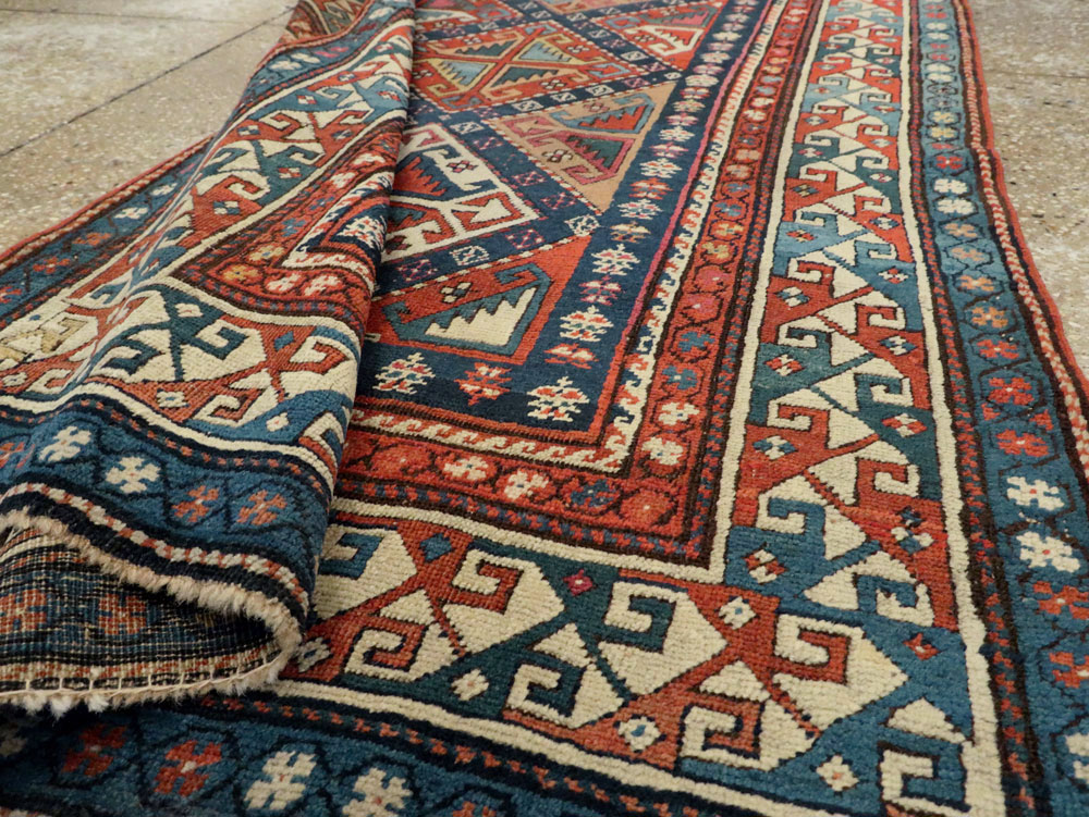 Antique Caucasian Shirvan Rug, No.15691 - Galerie Shabab