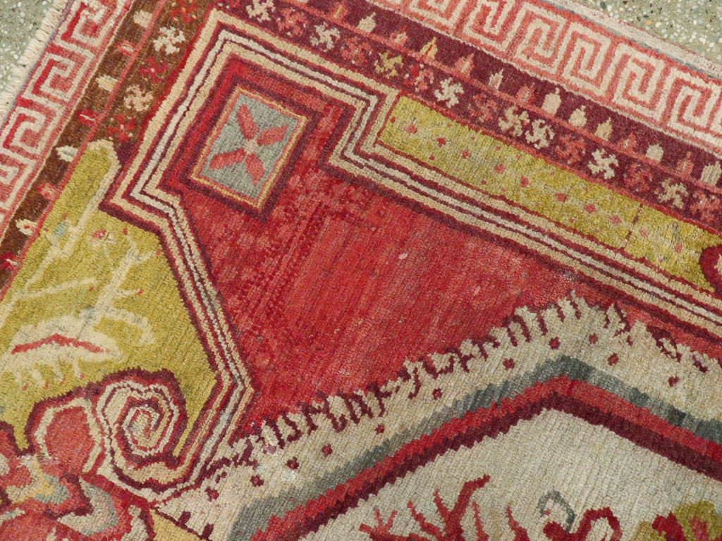 Antique Turkish Ghiordes Rug, No.15708 - Galerie Shabab