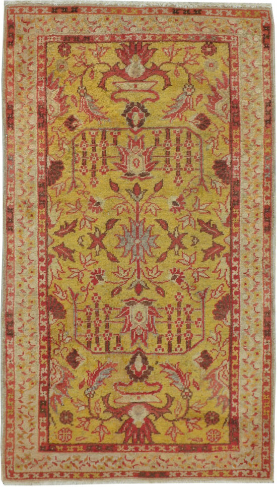 Antique Turkish Oushak Rug, No.15709 - Galerie Shabab