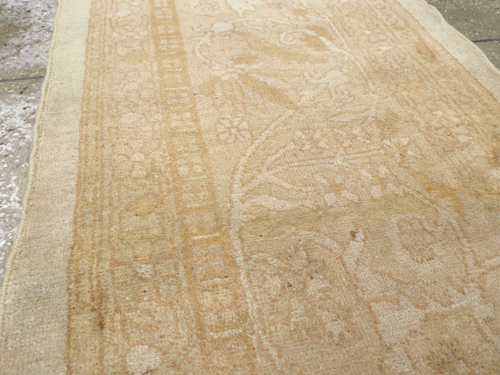Vintage Indian Agra Runner, No.15725 - Galerie Shabab