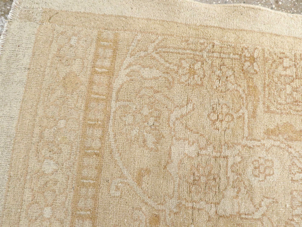 Vintage Indian Agra Runner, No.15725 - Galerie Shabab