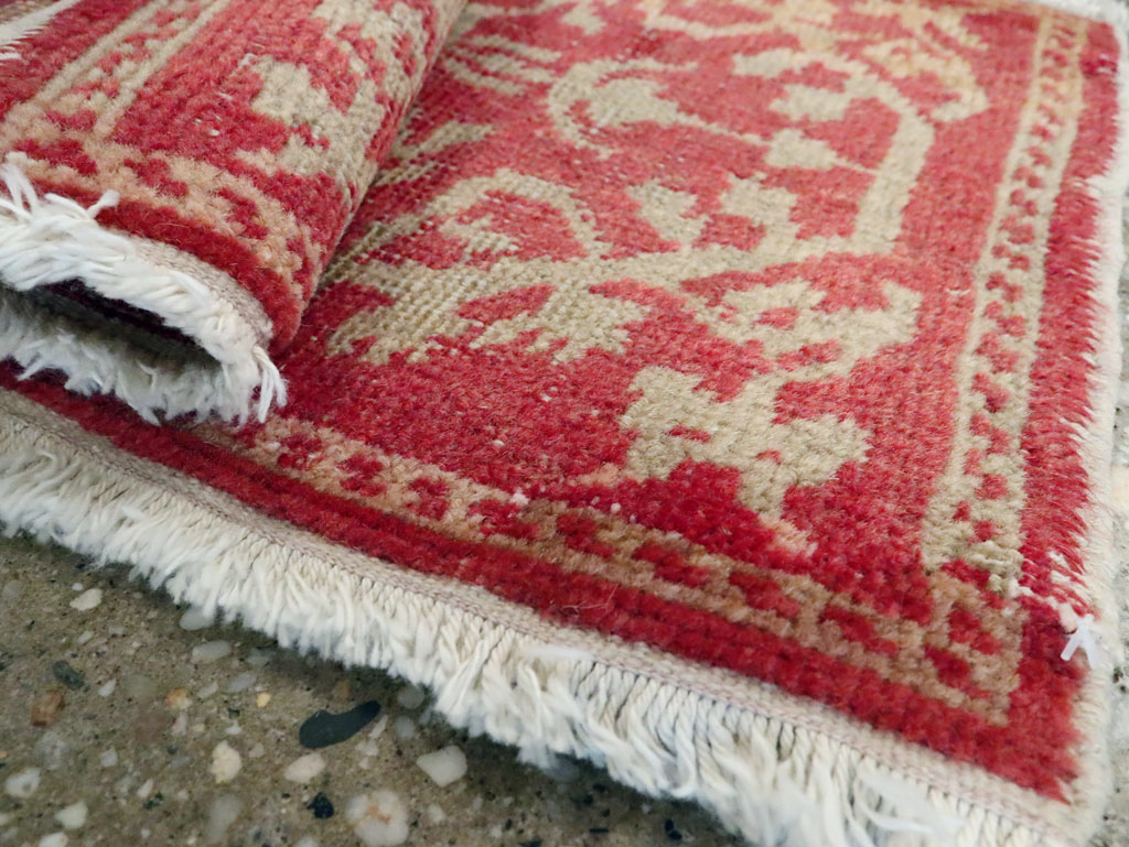 Antique Turkish Sivas Rug (Pair: 2 of 2), No.15728 - Galerie Shabab