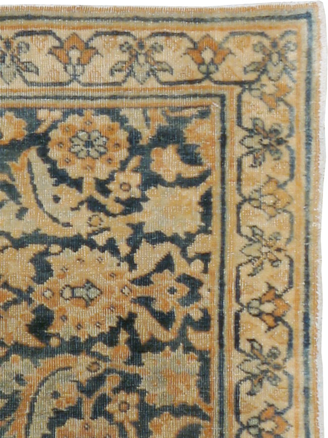 Antique Persian Tabriz Hagi Jalili Rug, No.15749 - Galerie Shabab