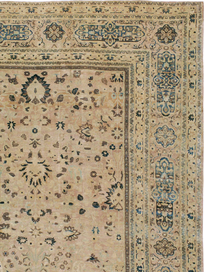 Antique Persian Mashad Carpet, No.15760 - Galerie Shabab