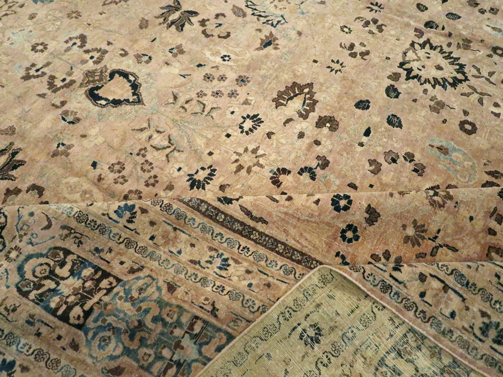 Antique Persian Mashad Carpet, No.15760 - Galerie Shabab
