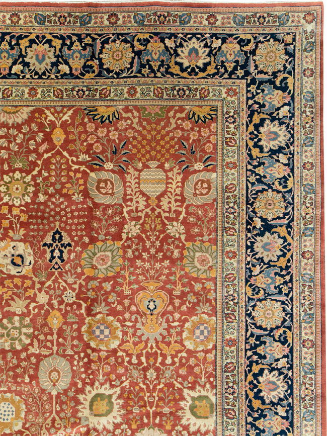Antique Persian Tabriz Carpet, No.15774 - Galerie Shabab