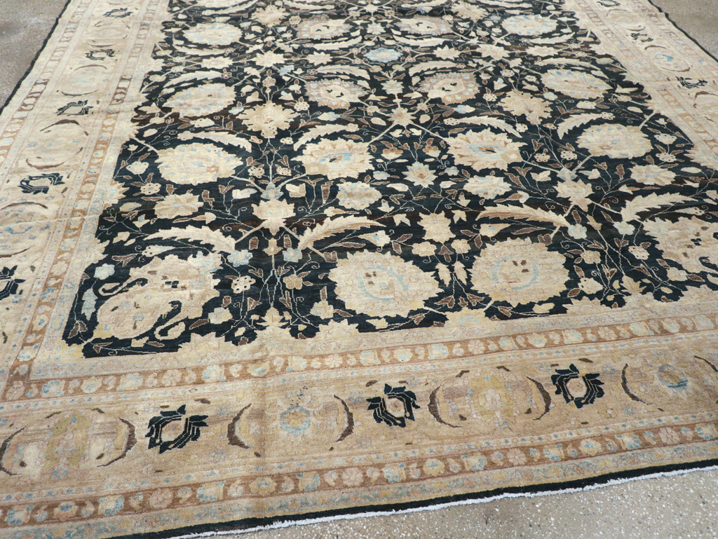 Antique Persian Tabriz Carpet, No.15777 - Galerie Shabab