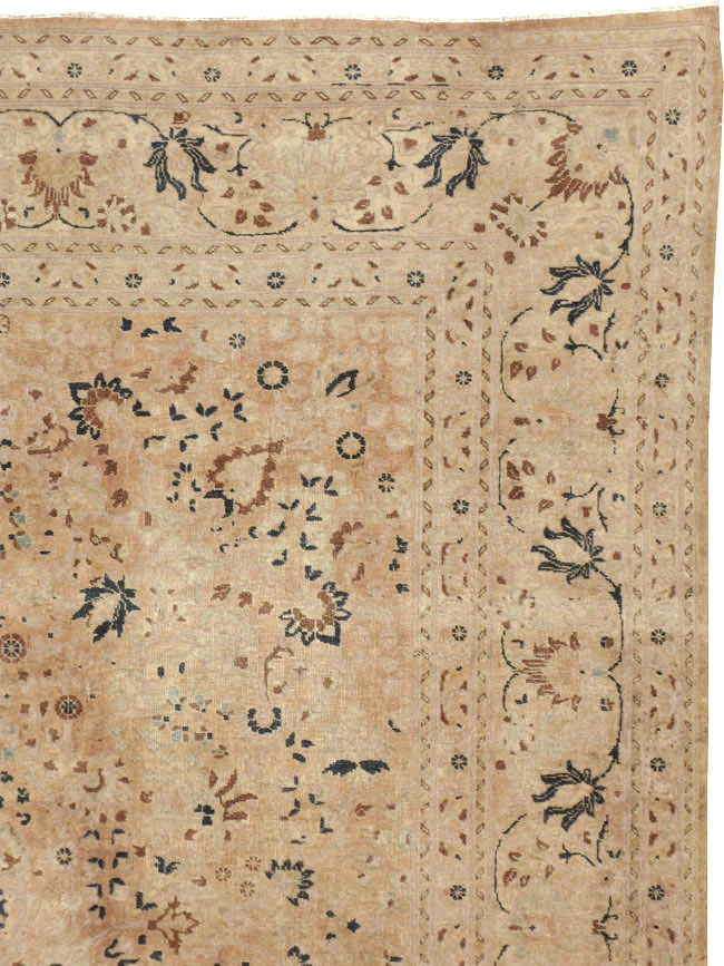Vintage Persian Tabriz Carpet, No.15782 - Galerie Shabab