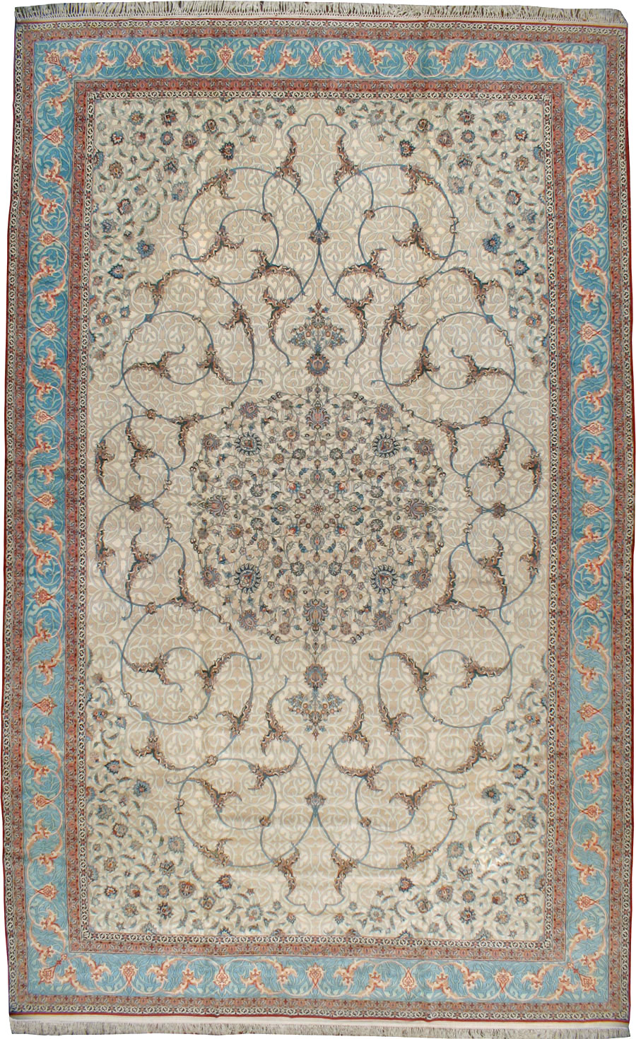 Vintage Persian Isfahan Oversize Carpet, No.15788 - Galerie Shabab