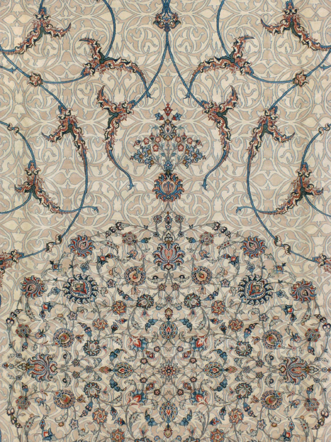 Vintage Persian Isfahan Oversize Carpet, No.15788 - Galerie Shabab