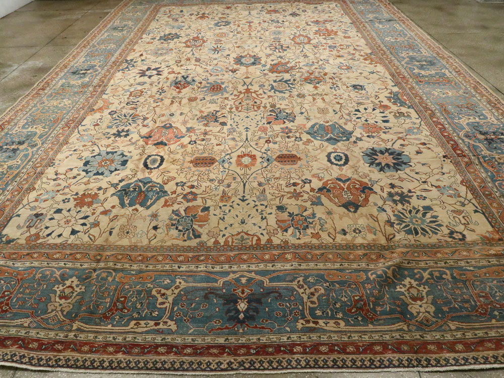 Antique Persian Tabriz Carpet, No.15789 - Galerie Shabab