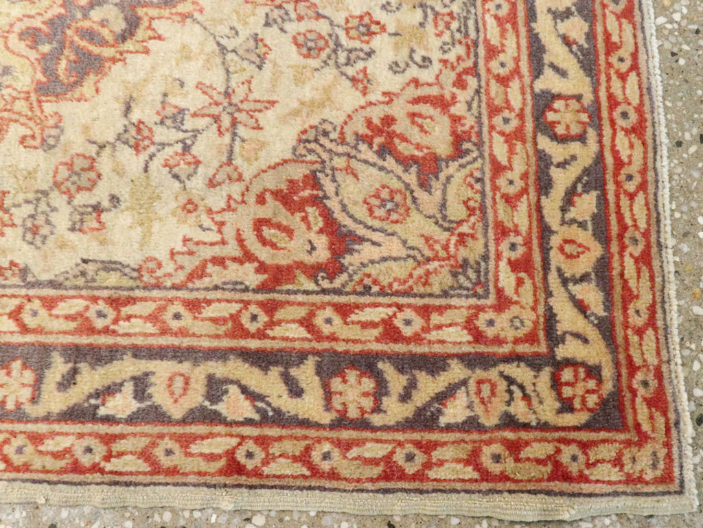 Antique Turkish Sivas Rug, No.15804 - Galerie Shabab