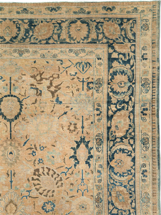 Antique Persian Tabriz Carpet, No.15810 - Galerie Shabab
