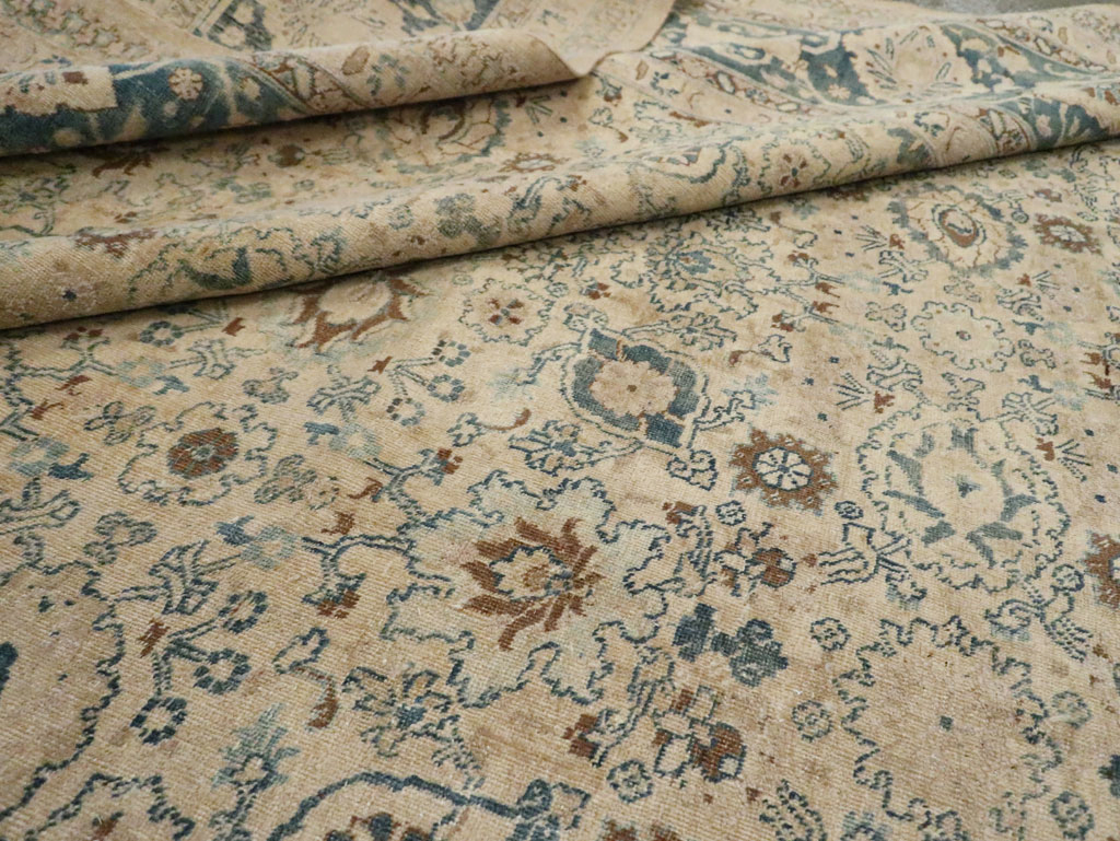 Antique Persian Tabriz Carpet, No.15811 - Galerie Shabab