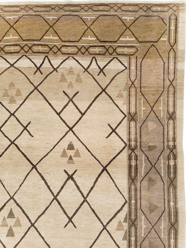 Persian Tabriz Modernist Carpet, No.15812 - Galerie Shabab