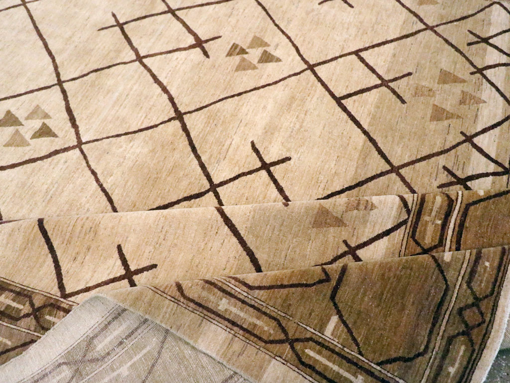 Persian Tabriz Modernist Carpet, No.15812 - Galerie Shabab