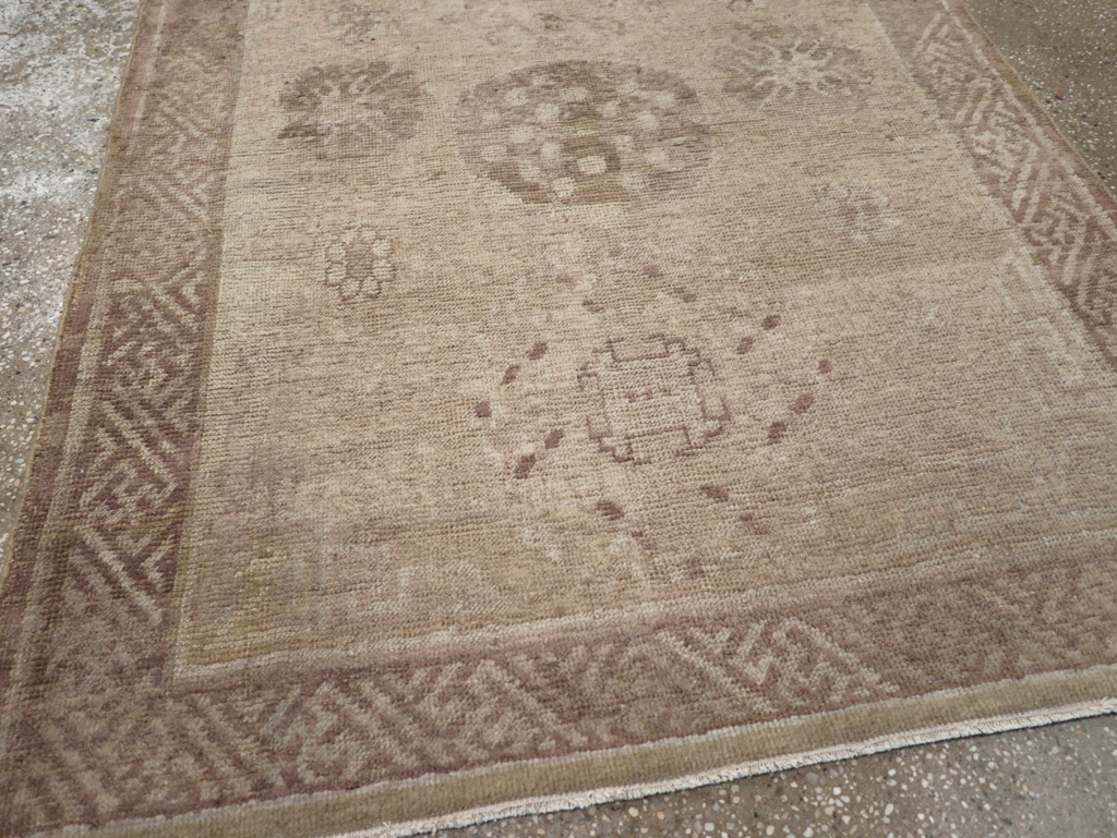 Antique East Turkestan Khotan Rug, No.15826 - Galerie Shabab