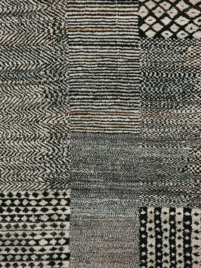 Modern Turkish Anatolian Carpet, No.15833 - Galerie Shabab