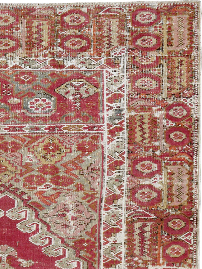 Antique Turkish Ghiordes Rug, No.15847 - Galerie Shabab