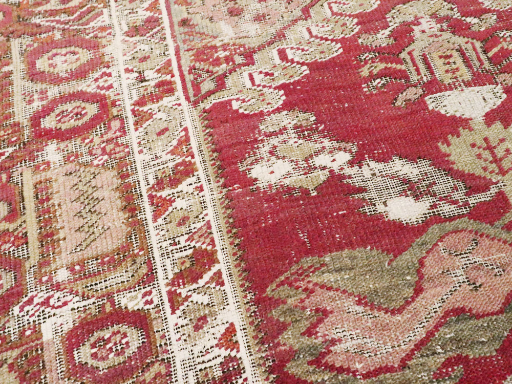 Antique Turkish Ghiordes Rug, No.15847 - Galerie Shabab