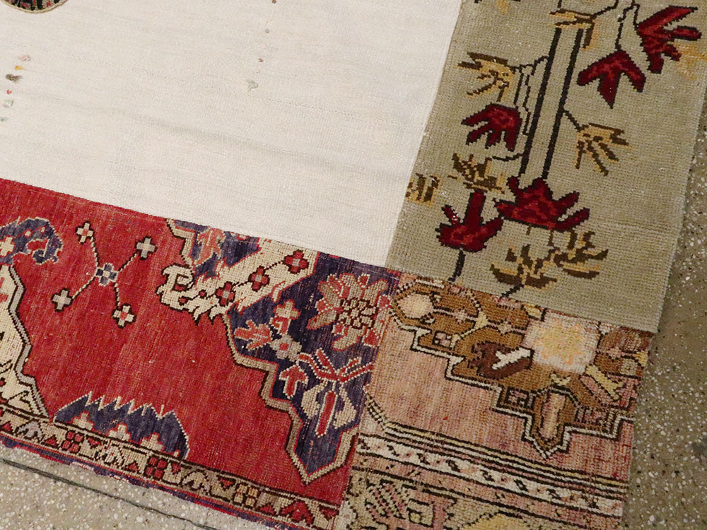 Modern Turkish Anatolian Patchwork Accent Carpet, No.15869 - Galerie Shabab