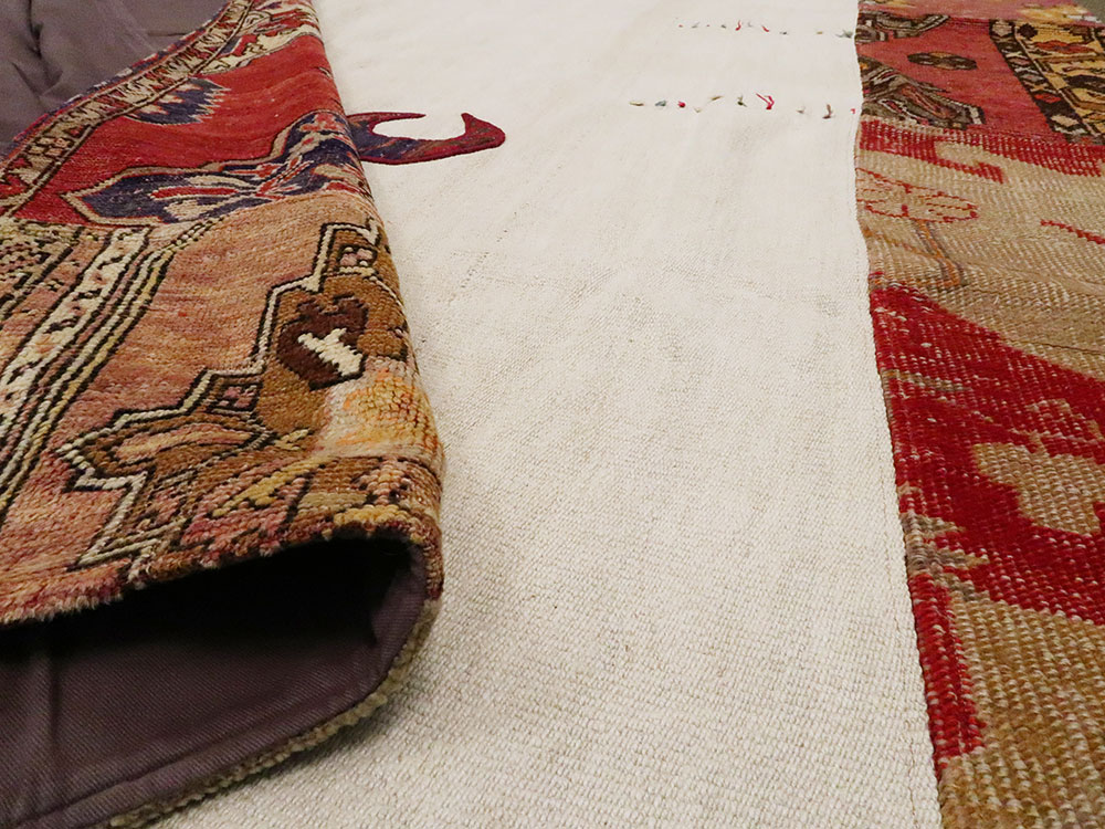 Modern Turkish Anatolian Patchwork Accent Carpet, No.15869 - Galerie Shabab