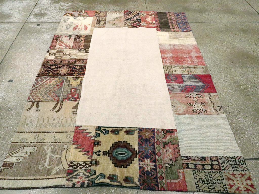 Vintage Turkish Anatolian Kilim, No.15870 - Galerie Shabab