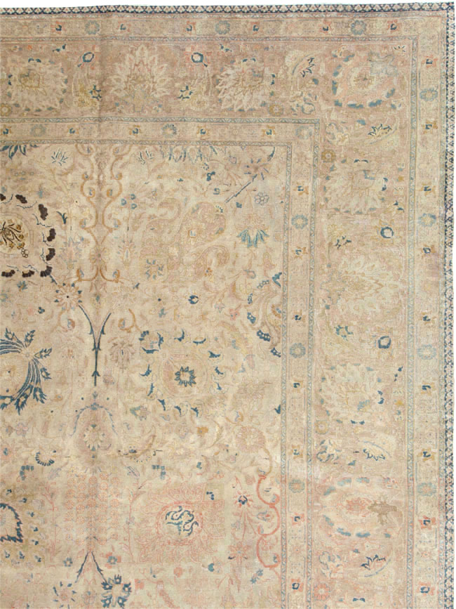 Antique Persian Tabriz Carpet, No.15895 - Galerie Shabab
