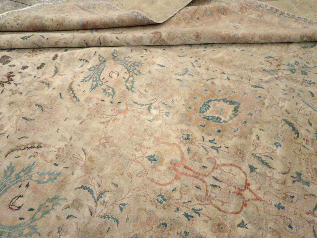 Antique Persian Tabriz Carpet, No.15895 - Galerie Shabab