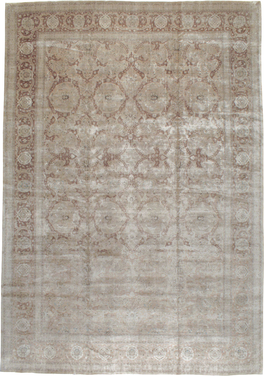 Antique Persian Tabriz Carpet, No.15897 - Galerie Shabab