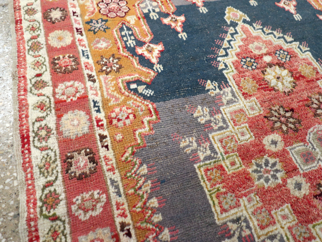 Antique Turkish Oushak Rug, No.15909 - Galerie Shabab